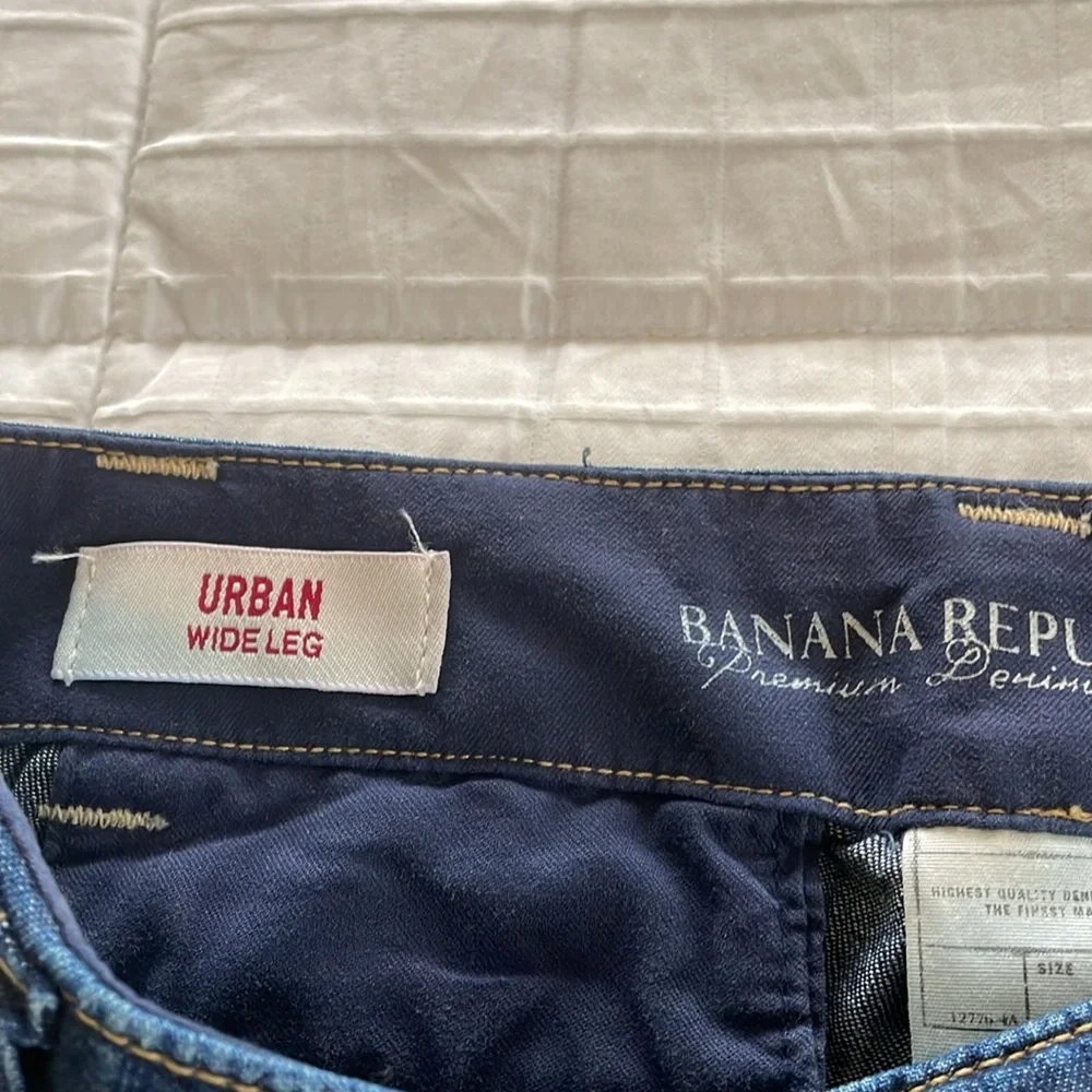 Banana Republic Wide Leg Vintage Jeans - Picture 6 of 9